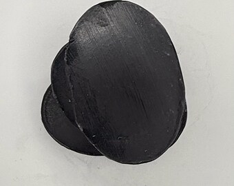 Holzkohle und Zitrone Mechaniker Glycerin Seife mit feinem Bimsstein