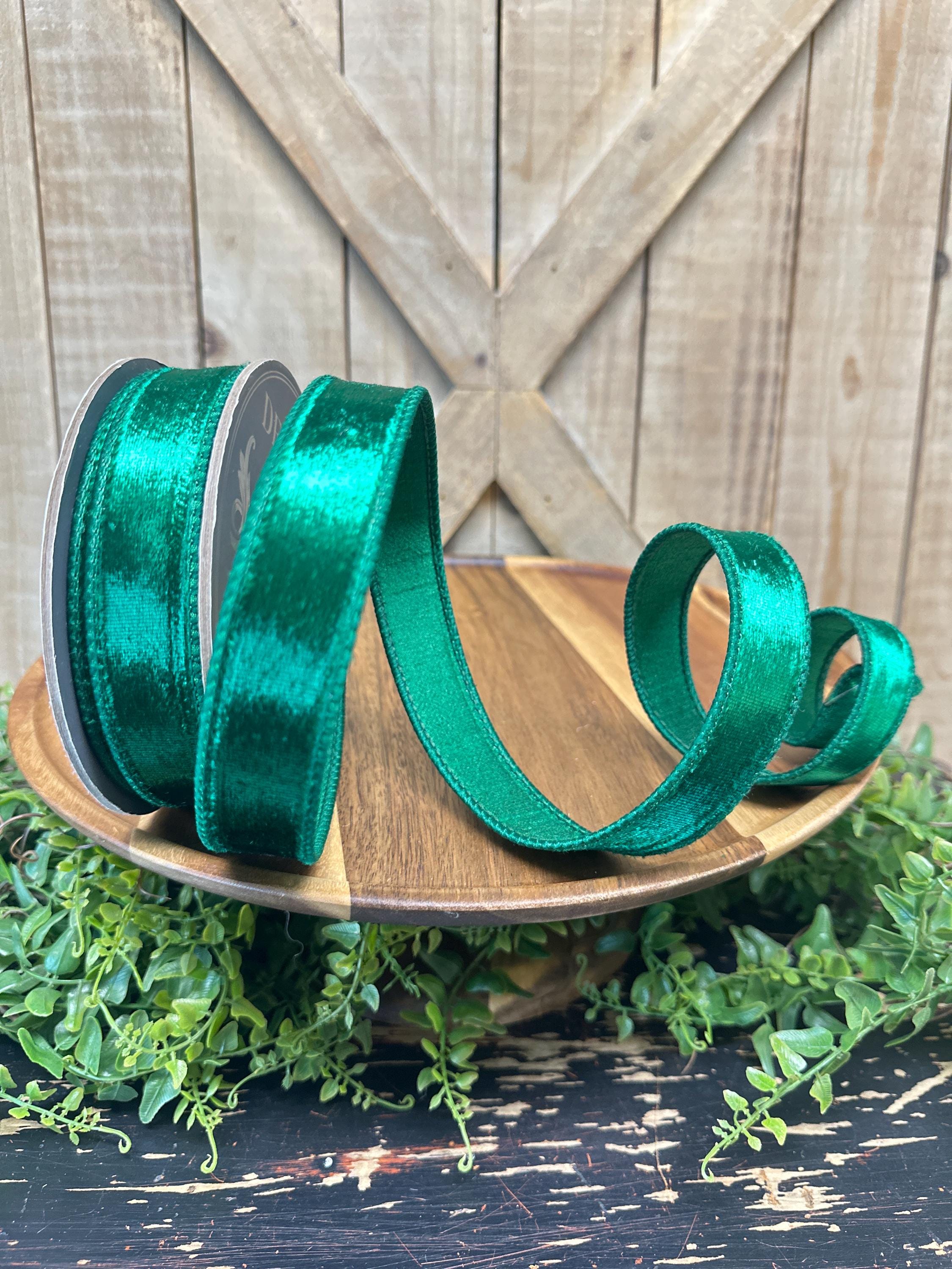 Reliant Ribbon Velvet Plush Lite Wired Edge - 4 Inch X 10 Yards Fuchsia Ribbon For Crafting