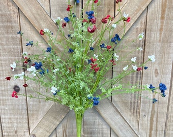 Patriotic Seeded Grass Bush, Greenery, 18 inches, Floral Greenery, USA Decor