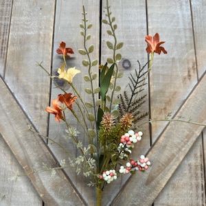 12 Inch Rust, Light Orange and Ivory Mixed Floral Pick, Berry Spray, Floral Greenery, Floral Spray, 812566