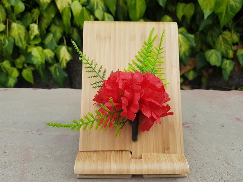Charming Red Carnation Buttonhole With Asparagus Fern and Magnetic Fastening Corsage Wedding Groom/'s Buttonhole Dee