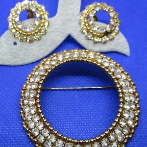 PARK LANE Brooch Earring Set Prong Set Crystal Rhinestone Gold Tone Beaded Rope Design Crystal Earrings Crystal Brooch Set Demi Parure