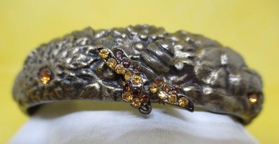 Vintage Mary DeMarco Rhinestone Bee Bangle Bracelet with Card View 3