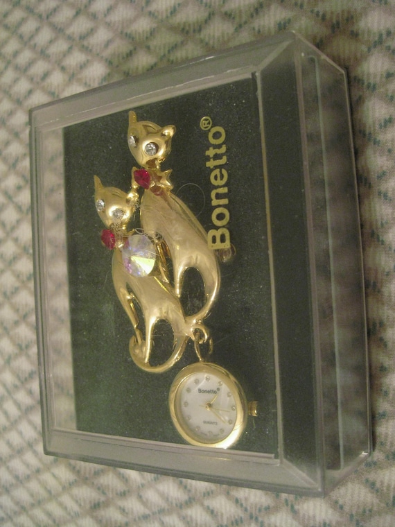 Vintage Bonetto Cat Brooch Watch: Rhinestone Heart, G… - Gem display picture 2