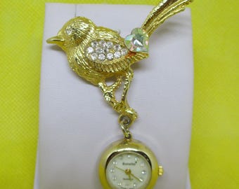 BONETTO Uhr Goldton-Metall-VOGEL-Uhr AB Strass Herz Runde Strass Strass Perlmutt-Gesicht Baumeln Brosche Uhr Japan Mvm