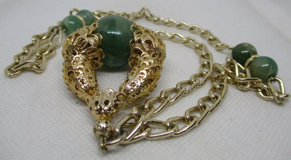 Vtg Large Faux Jade Gold Tone Pendant Chain Neckl… - image 8