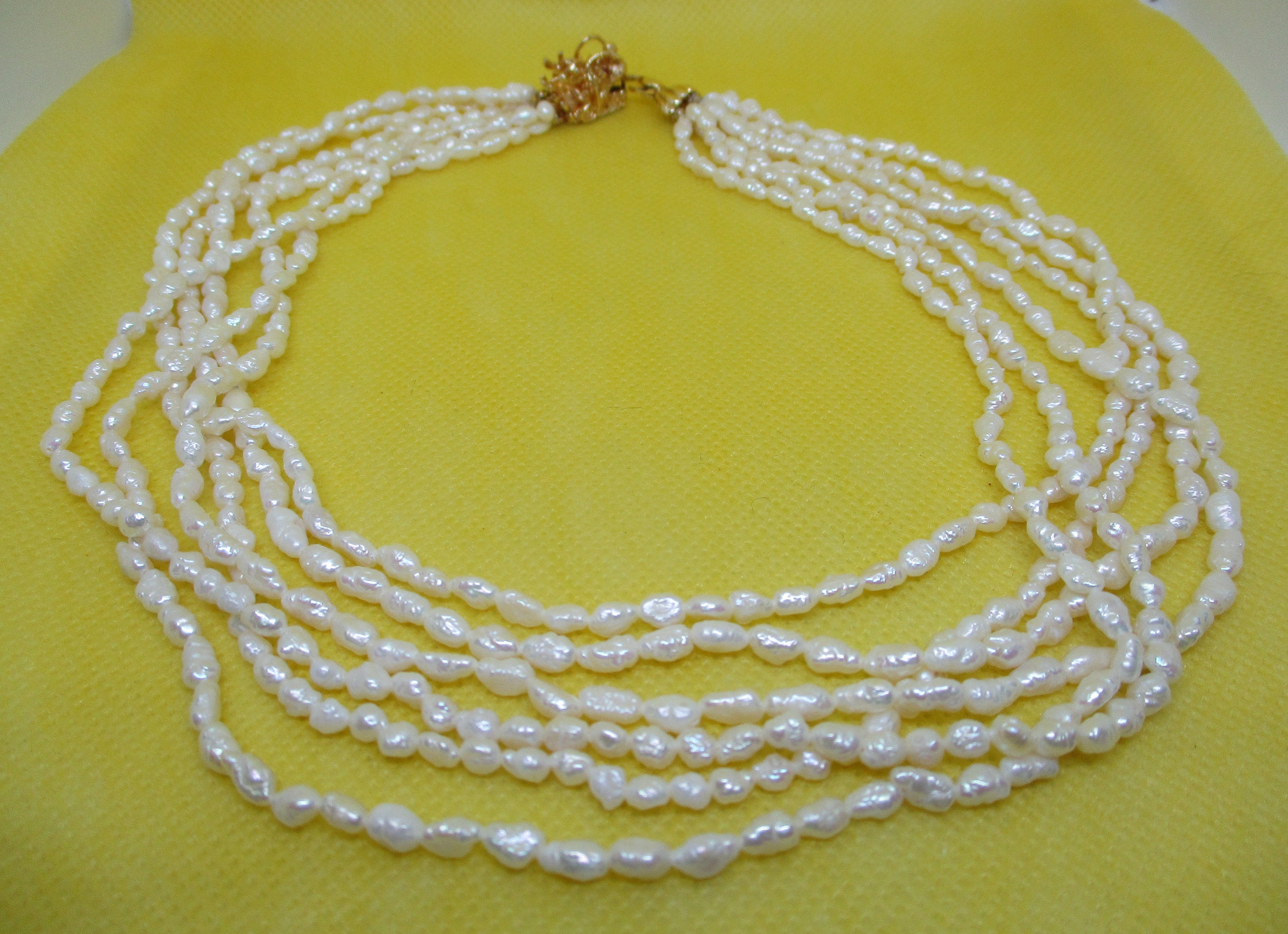 ブレスレット LESS IS MORE 14K Goldfield Rice Pearl Necklace VINTAGE IMPERIAL 5-STRAND 14K GOLD & WHITE RICE PEARL