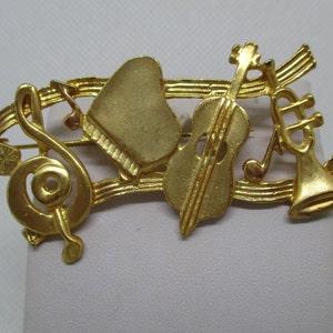 Vintage Musical Brooch Matt Gold Musical Instrument Brooch Musical Scale G Clef Notes Brooch Piano Brooch Trumpet Brooch Guitar Brooch 1970s