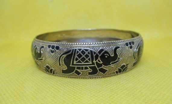 Vintage Cloisonne Elephant Bangle Bracelet Mesh T… - image 1