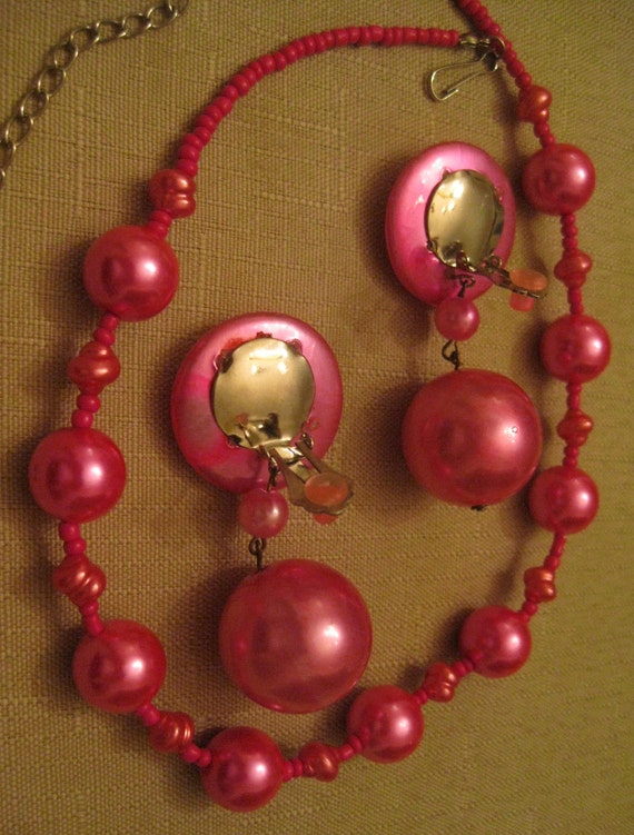 FUSCHIA PEARL Necklace Earring SET Single Strand … - image 9