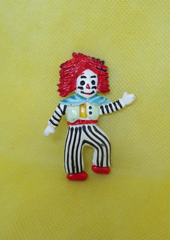Vintage POT METAL Raggedy Andy Brooch Raggedy Andy