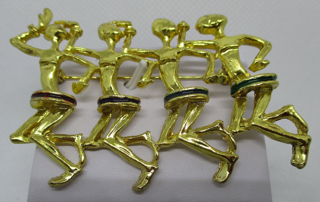 Broche Danseuse Vintage En Métal Doré - Années 80 - Bijou Rétro