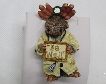 Vintage Boyd's BE WELL Moose Brooch Boyd's Resin Be Well Brooch Boyd's Doctor Brooch Boyd's Nurse Brooch Medical Brooch Resin Animal Brooch