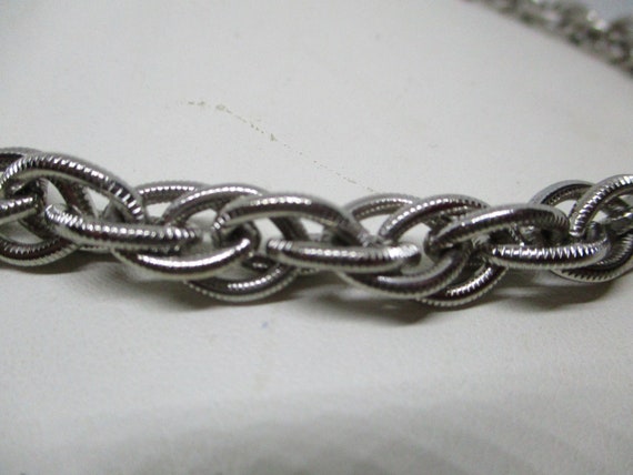 Heavy Textured Large Link Necklace Silver Tone Me… - image 7