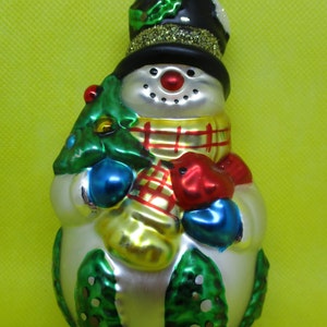 HandBlown Large GLASS SNOWMAN Christmas Ornament 3 Dimensional Snowman And Christmas Trees Holiday Decoration Collectible Christmas Ornament