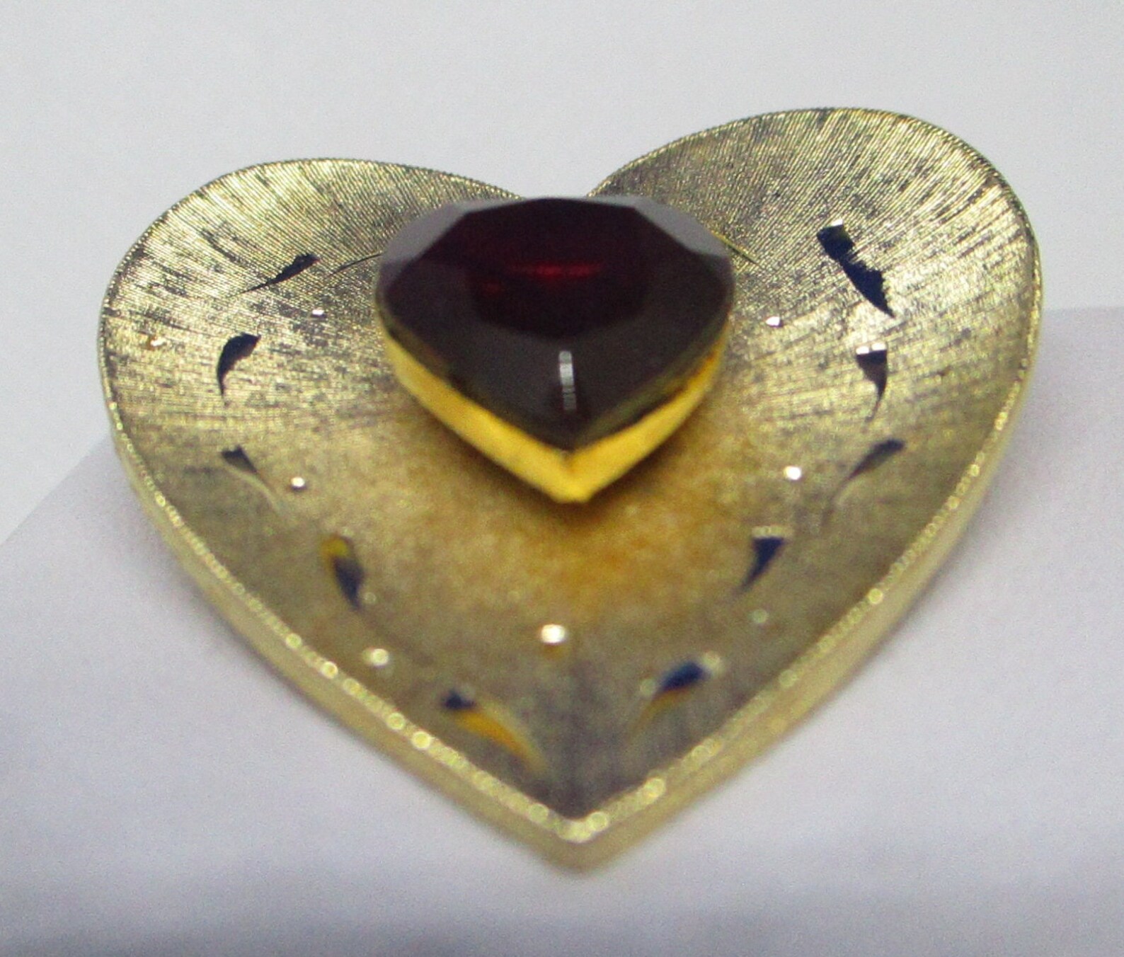 Vintage JJ Heart Rhinestone Brooch Red Rhinestone Heart Gold Tone Metal