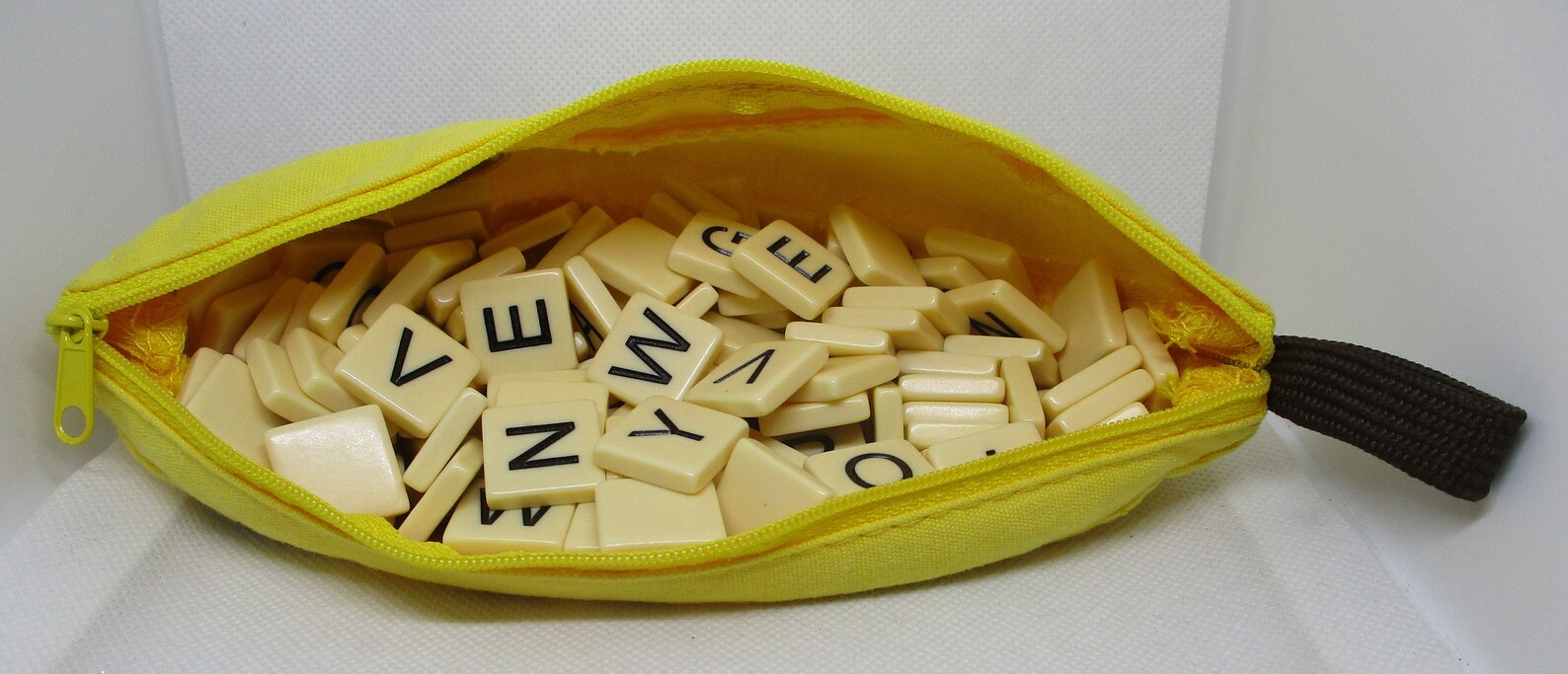 Bananagrams Crossword Game Banana Shape Zippered Case 144 Tile Etsy