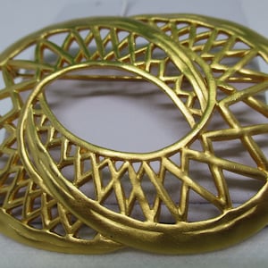 Spilla vintage a forma di cerchio color oro di Anne Klein - Gioielli di design degli anni &#39;80