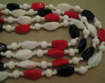 45 Inches GLASS NECKLACE Red White Blue Glass Beaded Necklace Single Strand Beaded Patriotic Necklace