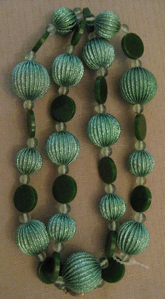 BAKELITE NECKLACE Green Bakelite Flat Disc Beads,… - image 10