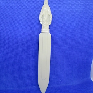 Tagliacarte in plastica con la Vergine Madre, tagliacarte automatico, tagliacarte religioso, tagliacarte cristiano, per casa o ufficio, come ricordo