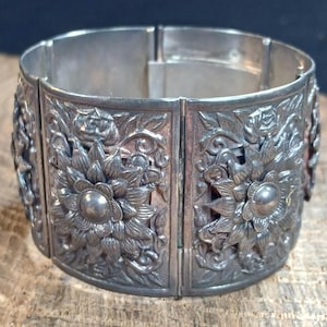 Siam Silver Bracelet - Etsy
