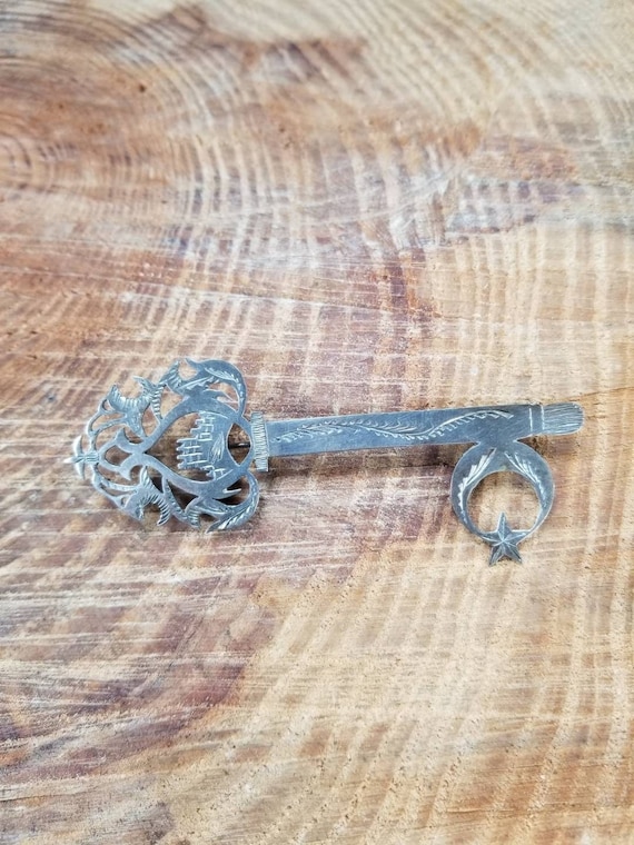 Turkish Pin Brooch Star and Crecent Turkish Flag Key 800 Silver