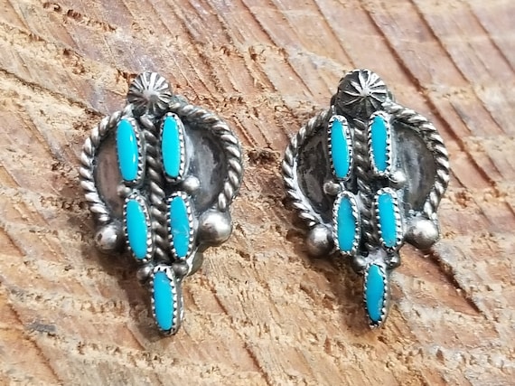 Zuni Needlepoint Turquoise Clip On Earrings - image 1