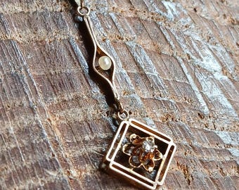 Lavalier Pendant 10k Pearl Moissanite Dangle