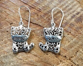 Sterling Silver Filgree Cat Kitten Earrings