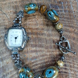 Vintage Geneva Blue Beaded Watch Bracelet Blue Floral Lampwork Beaded Geneva Quartz Watch - Etsy main image 3