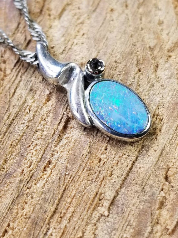 Sterling SIlver 18k Opal Diamond Pendant Necklace 