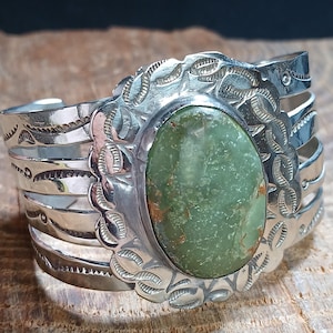 Fred Harvey Era Cuff Bracelet Sterling Silver Green Natural Hachita Turquoise 5.25&quot;