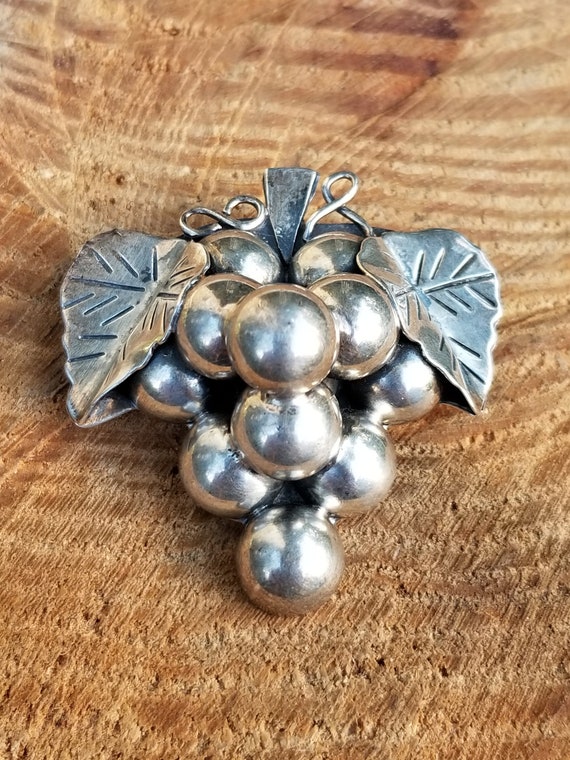 Grape Cluster Brooch Pin