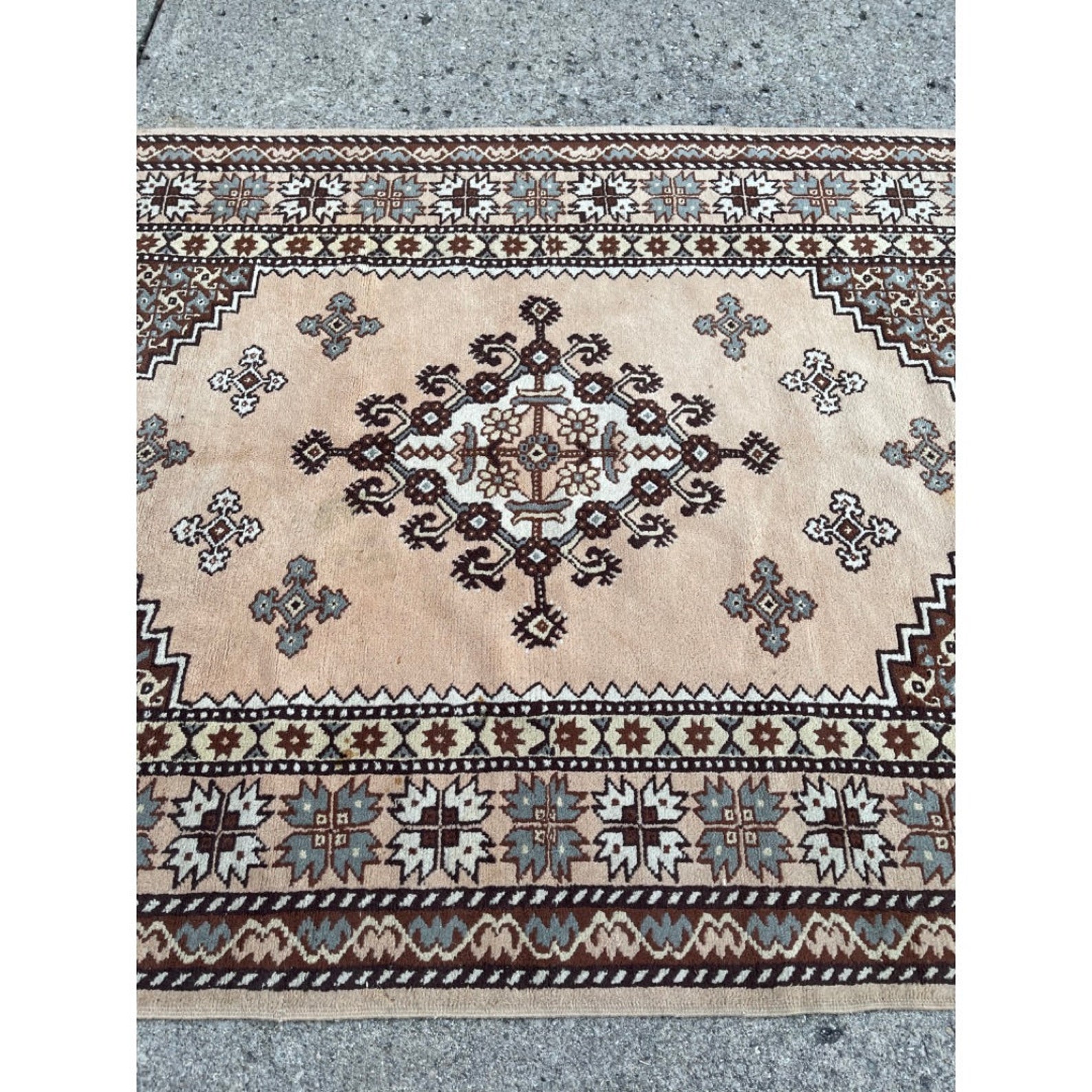 HandKnotted Wool Area Rug 5'5 x 10'2 Etsy.de