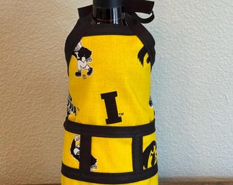 Iowa Hawkeyes Wine Bottle Cover
