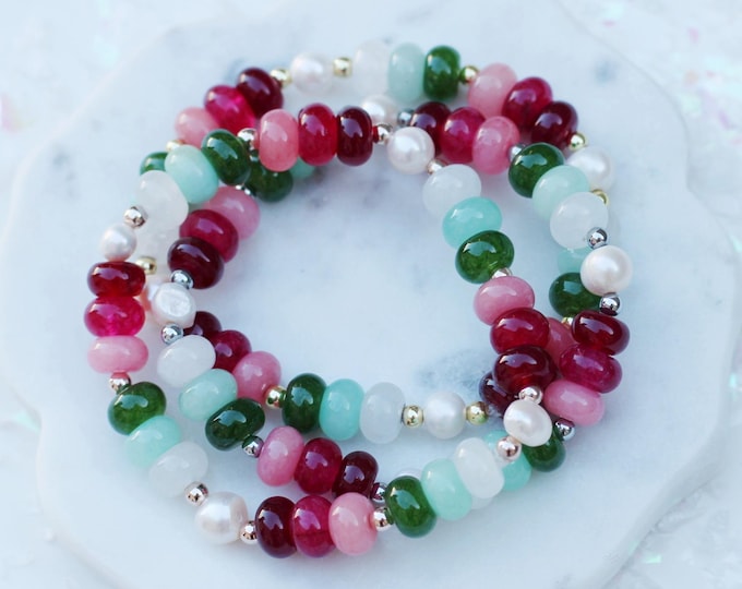 Featured listing image: Holiday Rondelle Bead Bracelet