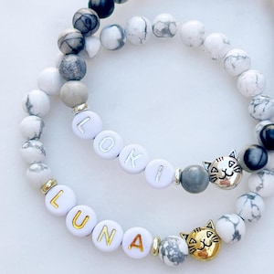 Pulsera con dije de gato personalizada / pulsera con nombre de mascota, pulsera con nombre personalizado, joyería para mascotas, conmemorativa, amante de las mascotas, mamá de gatos, pulsera de gato personalizada