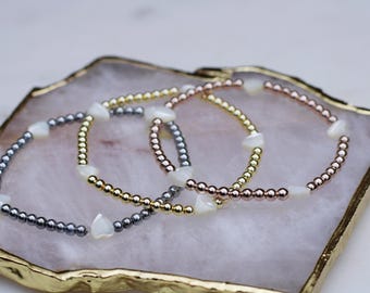Shell Heart Bead Bracelets