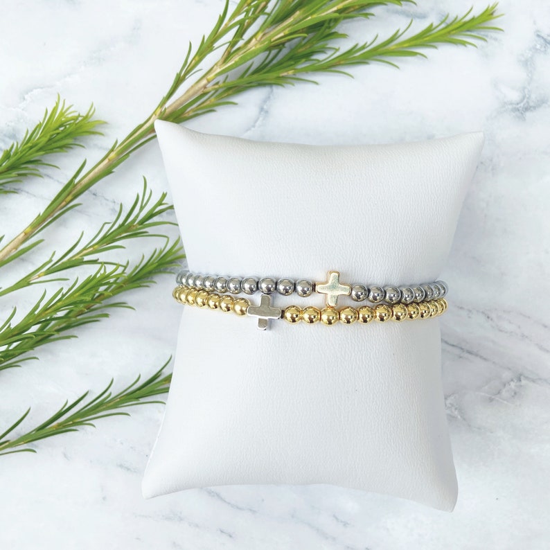 Bracelets Positivity de Sarahndipity Jewelry Bracelet en perles, extensible, empilable, en or, bracelet en argent, plus, bracelet croix image 4