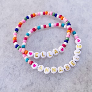 Pulseira com nome personalizado, pulseira com palavras personalizadas, pulseira com miçangas, pulseira com nome, pulseira inicial, pulseiras empilháveis com contas