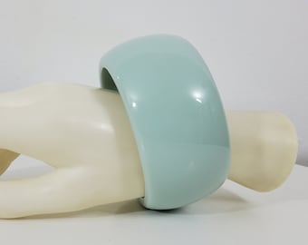 Large Pale Mint Lucite Bangle - Slight Dome Profile - Good for Large Wrists