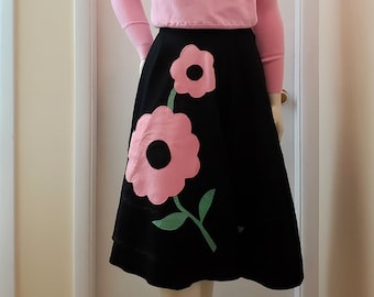 Vintage Eddie Singer Brand Poodle Skirt - Black with Pink and Green Flowers - 24 Inch Waist