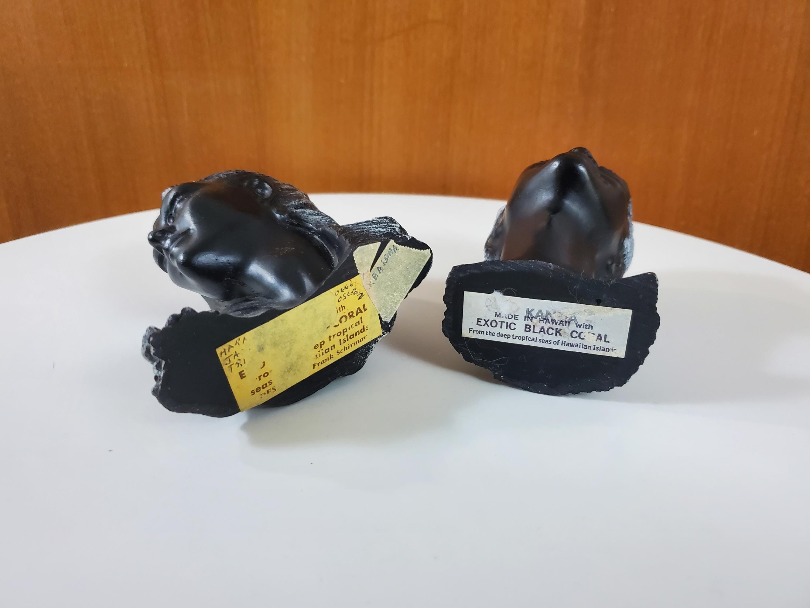 Frank Schirman Black Coral Figures - Kealoha (loved One) and Kanoa