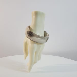 Vintage Lucite Bangle with Encased Feathers - Beige Lucite