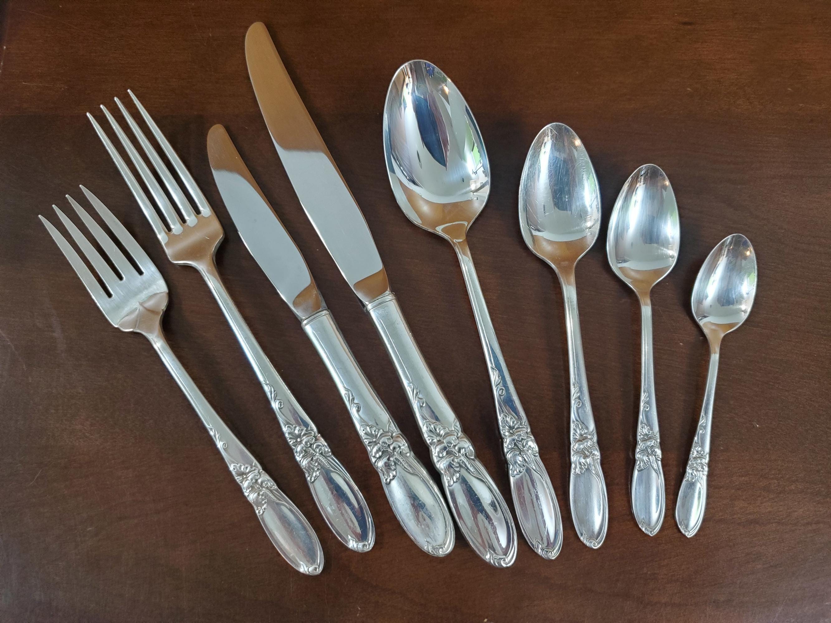 White Orchid Silverplate Flatware Set - Oneida Community Service