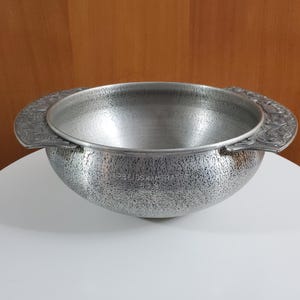 Mid Century Eik Pewter Double Handled Bowl with Acanthus Rosemaling Pattern on Handles - Norwegian Pewter