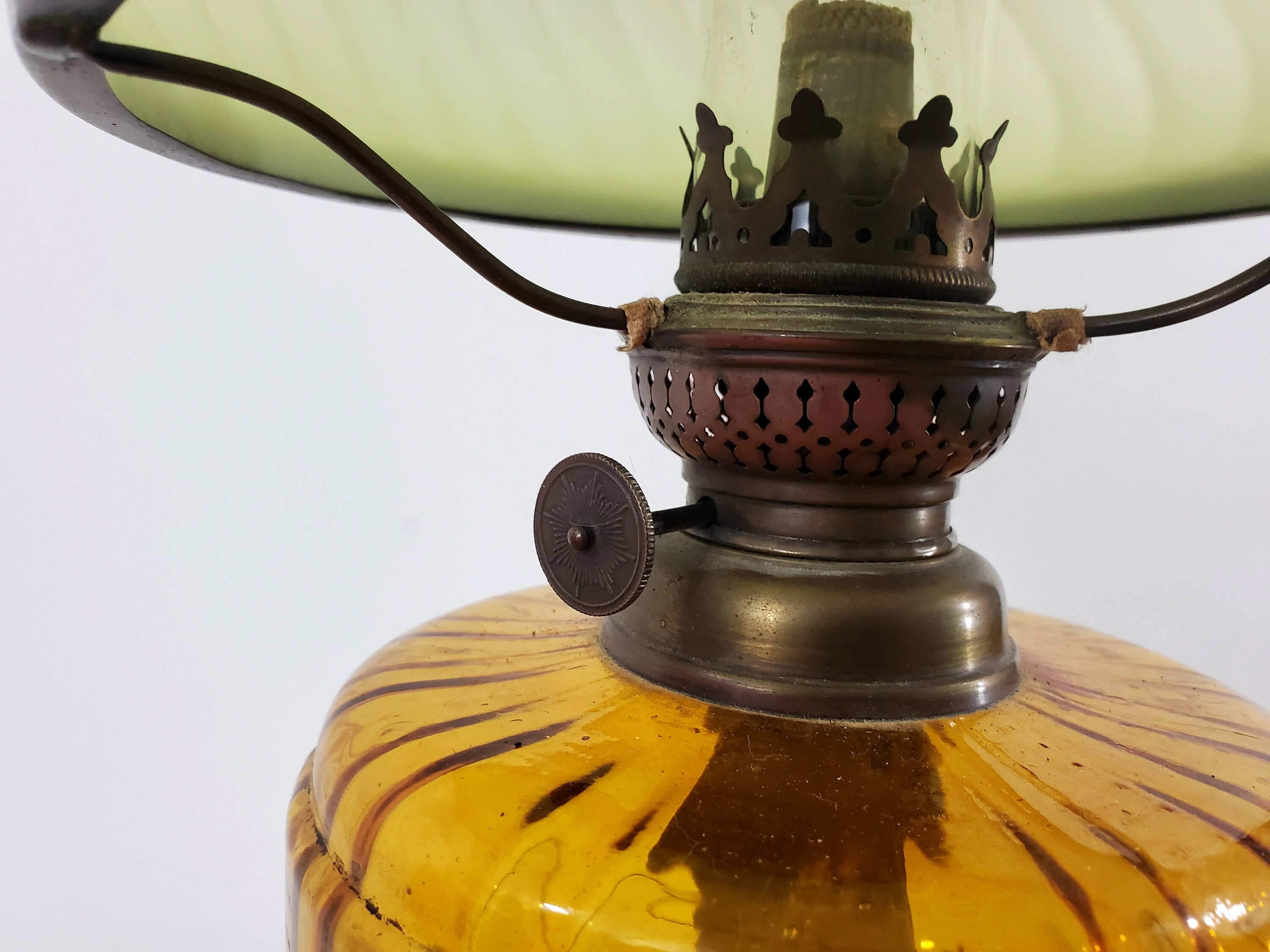 Vintage Orange Glass Oil or Kerosene Lamp With Alabaster Glass Etsy