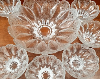 Vintage 7 Piece Lausitzer Glass Salad Bowl Set - Medea Pattern - Large Bowl - 6 Small Bowls - Lead Crystal - R. Koschnick - East German