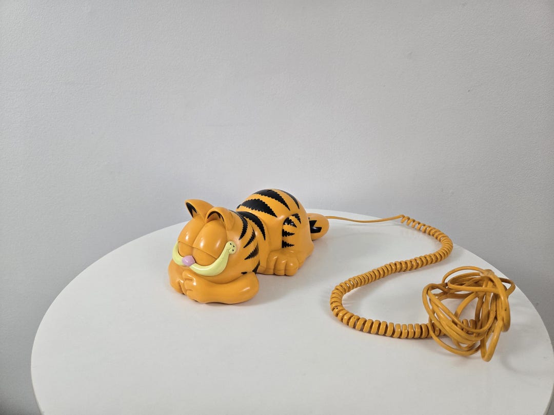 Vintage Garfield Push Button Telephone - Telemania - With Closing